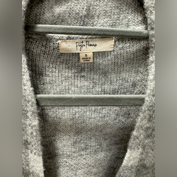 Peyton Primrose Grey plaid cardigan - Picture 3 of 4